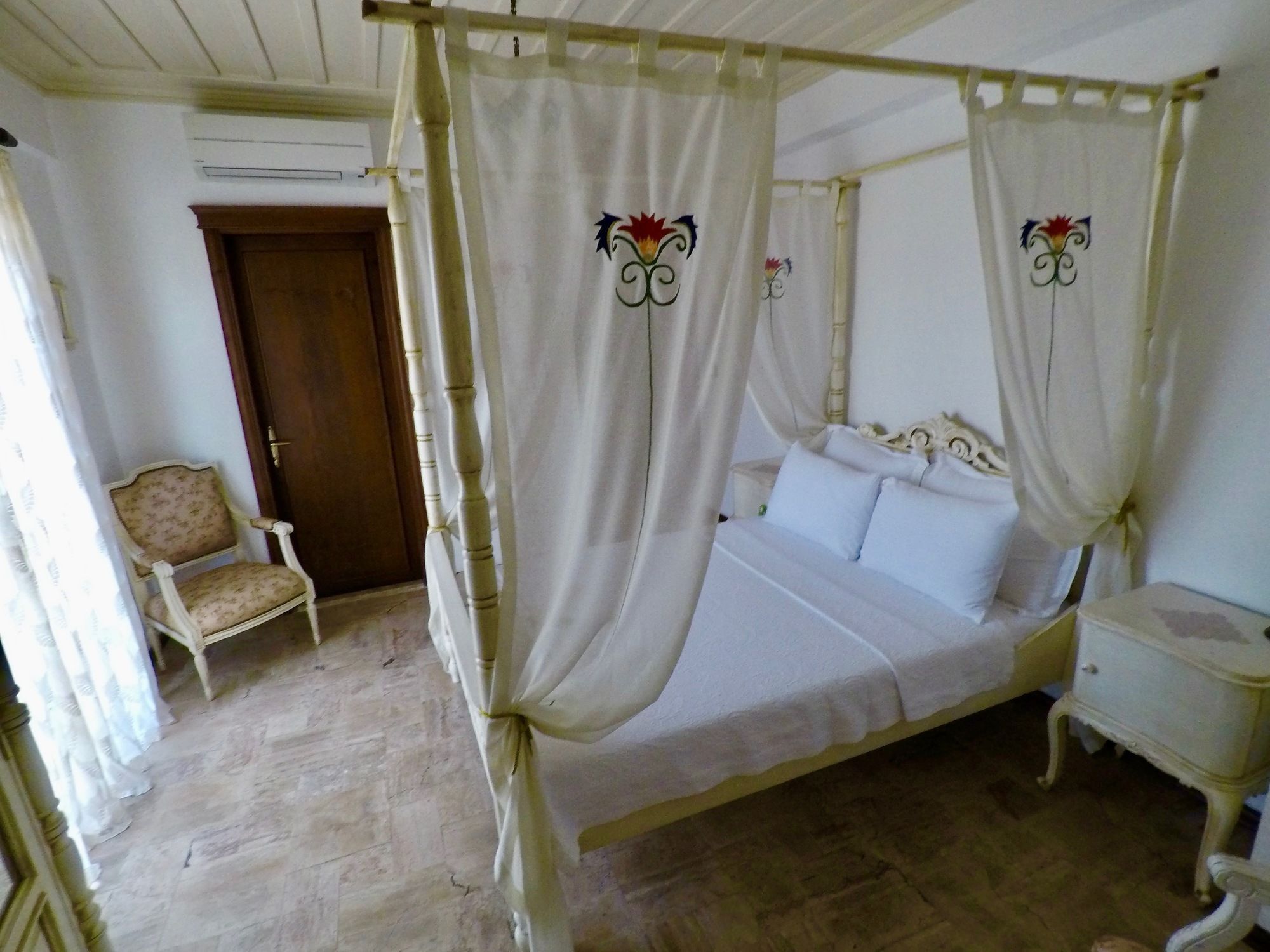 Tas Bahce Hotel Cunda Ayvalı Zewnętrze zdjęcie