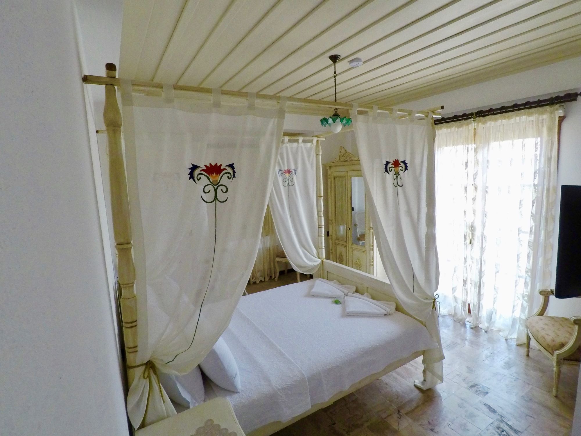 Tas Bahce Hotel Cunda Ayvalı Zewnętrze zdjęcie
